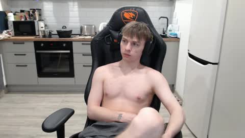 Alex online show from February 7, 9:37 pm