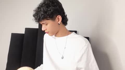 Snapshot of alex_mark_ chatting on September 10, 7:12 pm alex_mark_ online show from September 10, 7:12 pm