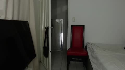 alex_mojica online show from September 18, 6:26 am