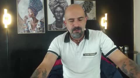 Snapshot of alex_saints_ce chatting on October 14, 2:57 pm Alex Saints online show from October 14, 2:57 pm