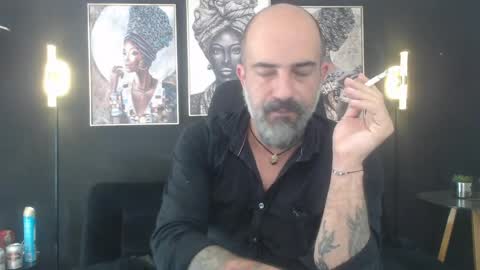 Alex Saints online show from April 26, 2:47 pm