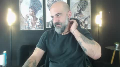 Alex Saints online show from May 6, 1:33 pm