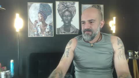 Alex Saints online show from April 24, 1:46 pm