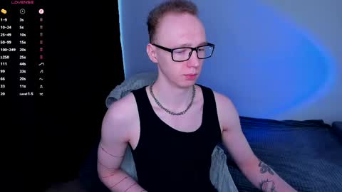 alex_silent online show from May 1, 8:06 am