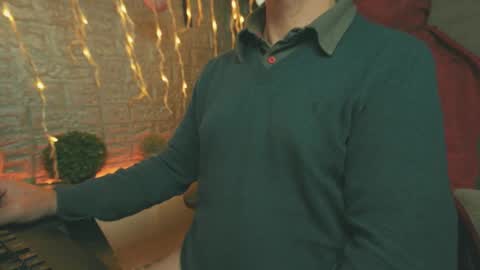 Alex online show from January 8, 1:55 am