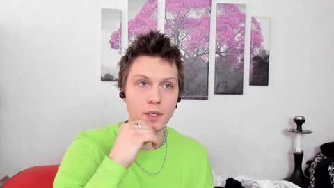 Alex WandHot online show from February 25, 6:25 am