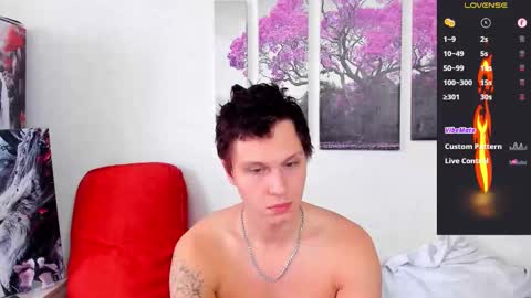 Snapshot of alex_wandhot chatting on October 5, 5:11 am Alex WandHot online show from October 5, 5:11 am