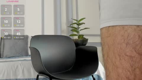 alex_wolf05 online show from April 29, 6:14 pm