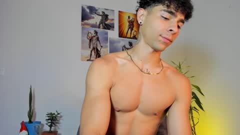 x   online show from March 5, 10:06 pm