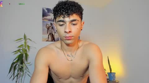 x   online show from April 5, 6:26 pm