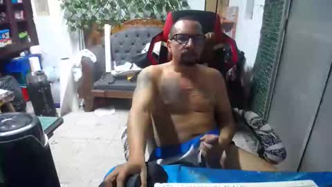 Snapshot of alexamdergal chatting on December 23, 6:44 am Alexamdergal online show from December 23, 6:44 am