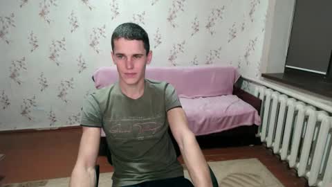 Snapshot of alexanderstrongs chatting on December 24, 9:00 pm alexanderstrongs online show from December 24, 9:00 pm