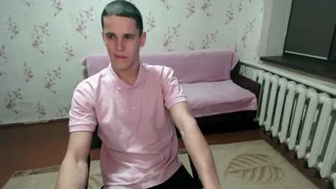 Snapshot of alexanderstrongs chatting on January 19, 8:09 pm alexanderstrongs online show from January 19, 8:09 pm