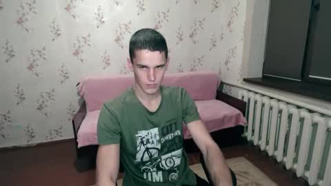Snapshot of alexanderstrongs chatting on December 17, 5:58 pm alexanderstrongs online show from December 17, 5:58 pm