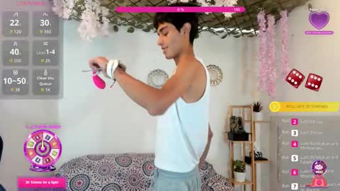 Snapshot of alexandluke1 chatting on September 8, 3:22 pm chicos hot online show from September 8, 3:22 pm