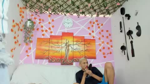 Snapshot of alexandluke1 chatting on March 10, 7:50 pm chicos hot online show from March 10, 7:50 pm