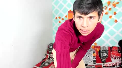 Snapshot of alexandluke1 chatting on February 11, 12:27 pm chicos hot online show from February 11, 12:27 pm