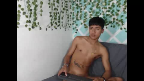 Snapshot of alexandluke1 chatting on September 20, 3:45 pm chicos hot online show from September 20, 3:45 pm