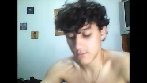 Snapshot of alexbbooy chatting on February 28, 3:37 am Alex online show from February 28, 3:37 am