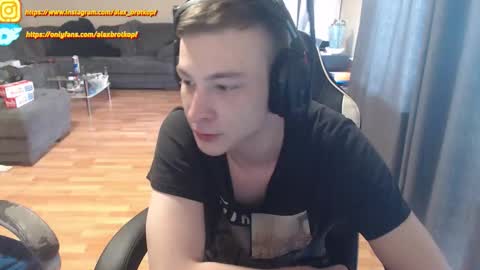 Snapshot of alexbrotkopf chatting on October 1, 2:10 pm Alex online show from October 1, 2:10 pm