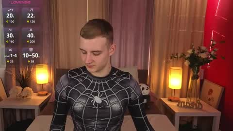 alexcolee online show from March 7, 3:10 pm