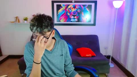 alex online show from May 11, 1:46 pm