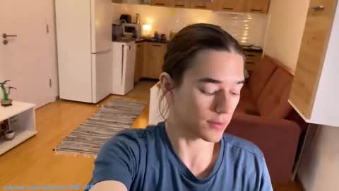           online show from November 23, 5:24 pm