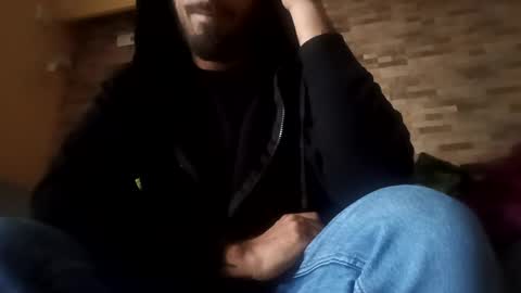 Snapshot of alexdelarge23 chatting on January 30, 4:34 pm alexdelarge23 online show from January 30, 4:34 pm