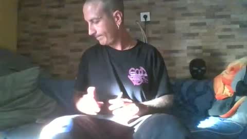 alexdelarge23 online show from November 3, 4:42 pm