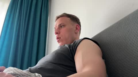 alexfit96 online show from May 3, 3:37 pm