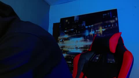 alexgiraldo__ online show from April 28, 11:59 am