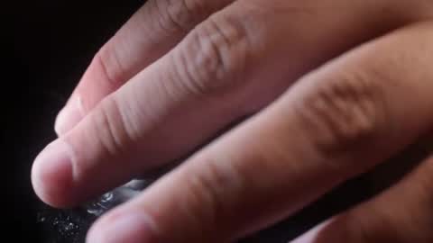 alexhoward online show from March 31, 4:03 am