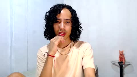 Alexis online show from May 16, 12:25 pm