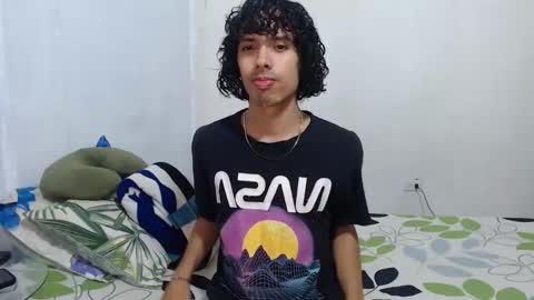 Alexis online show from November 12, 9:15 am