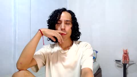 Alexis online show from May 13, 8:00 am