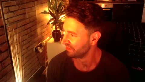 Snapshot of alexlive1 chatting on October 8, 8:13 pm alexlive1 online show from October 8, 8:13 pm