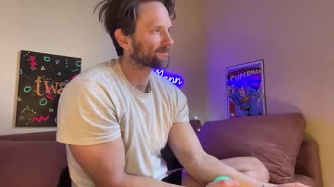 Alex Mann online show from March 21, 5:17 pm