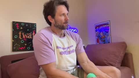 Alex Mann online show from April 6, 10:43 pm