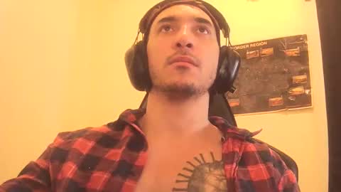 Snapshot of alexopenmind21 chatting on February 11, 4:35 pm Alexxx online show from February 11, 4:35 pm