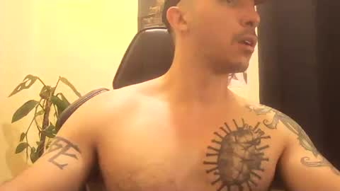 Alexxx online show from April 30, 5:14 am