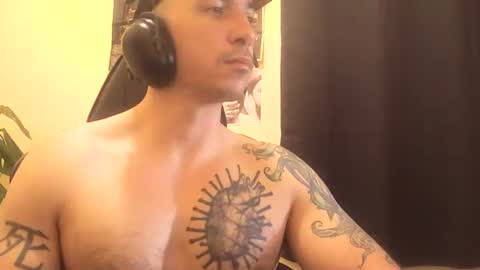 Alexxx online show from May 6, 4:40 pm