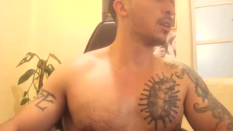Alexxx online show from May 4, 2:35 am