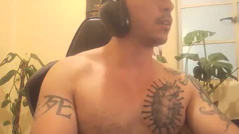 Alexxx online show from May 19, 1:56 am