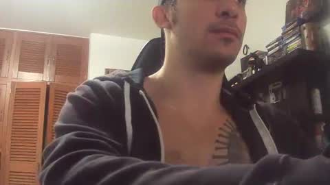 Snapshot of alexopenmind21 chatting on December 27, 1:53 am Alexxx online show from December 27, 1:53 am