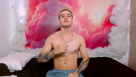 Alex online show from November 17, 7:06 pm