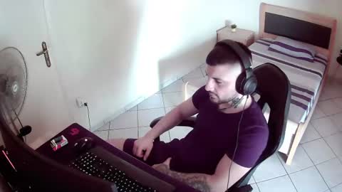 alexthepro00 online show from July 14, 10:21 am