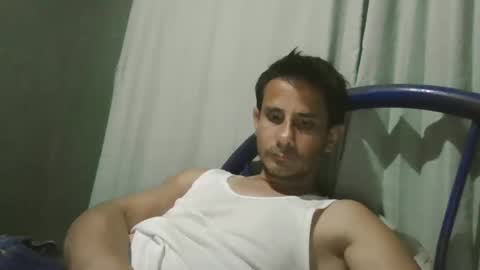Snapshot of alextico1 chatting on February 10, 3:24 am Alex online show from February 10, 3:24 am