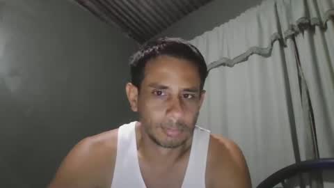 Snapshot of alextico1 chatting on December 8, 5:29 am Alex online show from December 8, 5:29 am