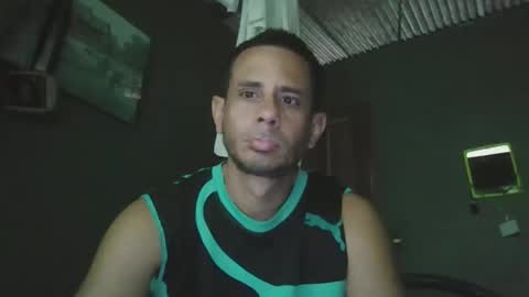 Snapshot of alextico1 chatting on October 25, 1:35 pm Alex online show from October 25, 1:35 pm