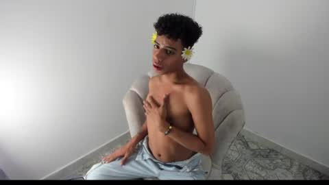alexx_cum18 online show from June 22, 1:48 pm